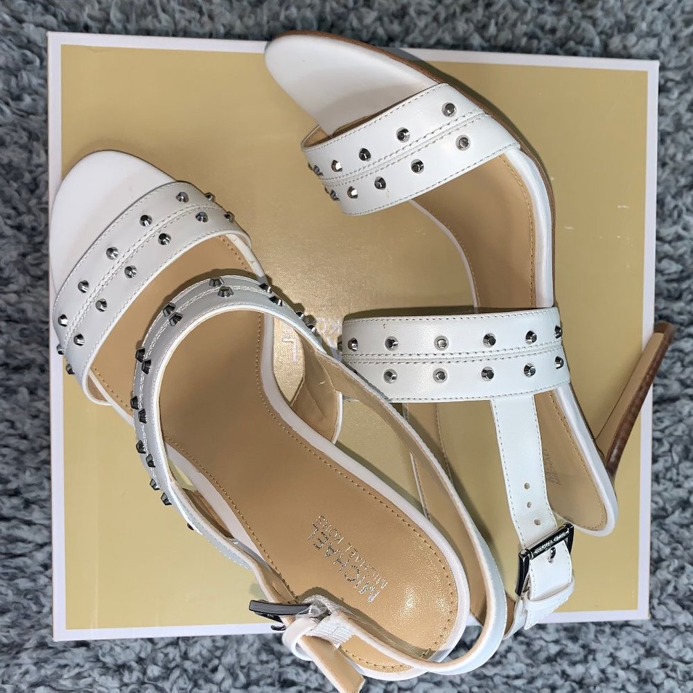 MICHAEL KORS SANDAL